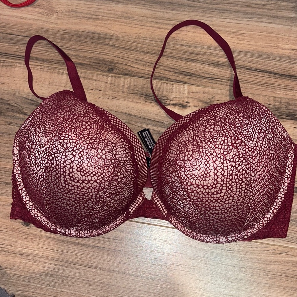 Very Sexy VS